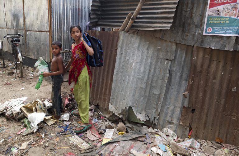 বাংলাদেশে চরম দারিদ্র্যে ৪ কোটি ১৭ লাখ মানুষ – জাতিসংঘের প্রতিবেদন