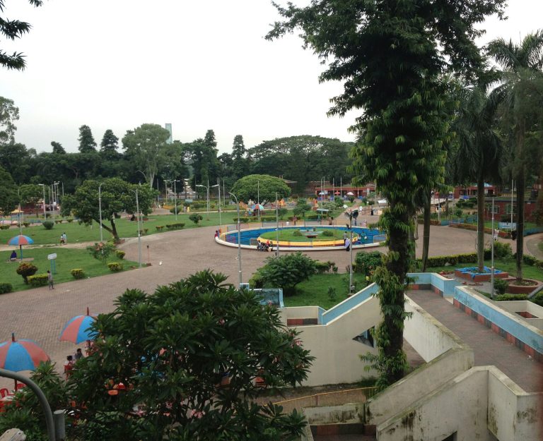 শাহবাগের শিশুপার্ক : আওয়ামী লুটপাটের নমুনা