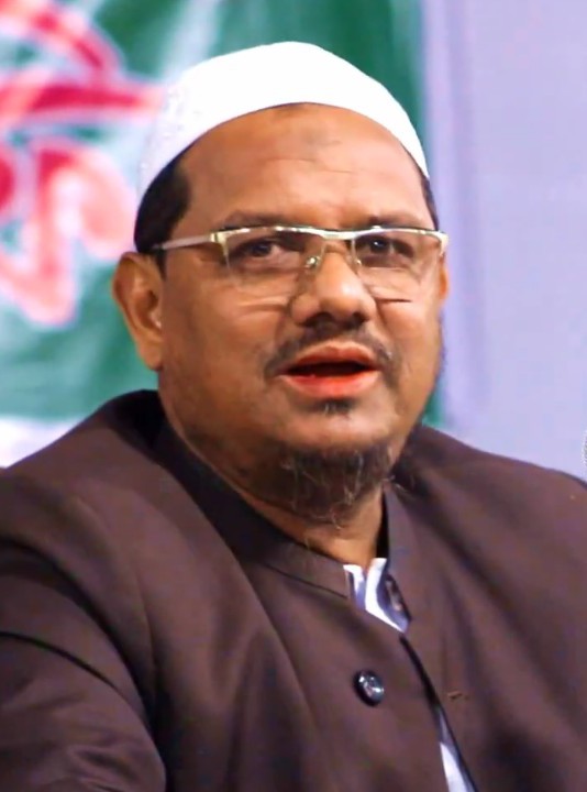 বিএনপির কড়া সমালোচনা করলেন চরমোনাই পীর
