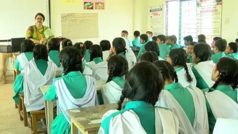 তরুণদের জন্য যৌনশিক্ষা ট্যাবু বনাম সুস্থ্যতা