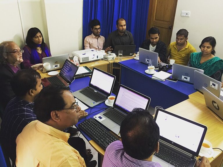 ইউএসএআইডির ফান্ড বন্ধে দেশে ১০ হাজার এনজিওকর্মী বেকার