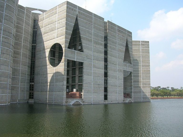 চলতি বছরেই নির্বাচন চান ৫৮% ভোটার