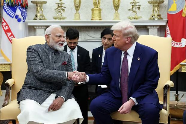 মানবাধিকার ও সংখ্যালঘু সুরক্ষা নিয়ে নীরব : ট্রাম্প – মোদি