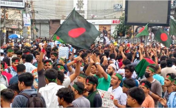 জুলাই আন্দোলন – মামলা নিয়ে বাণিজ্য , প্রতিপক্ষকে হয়রানি