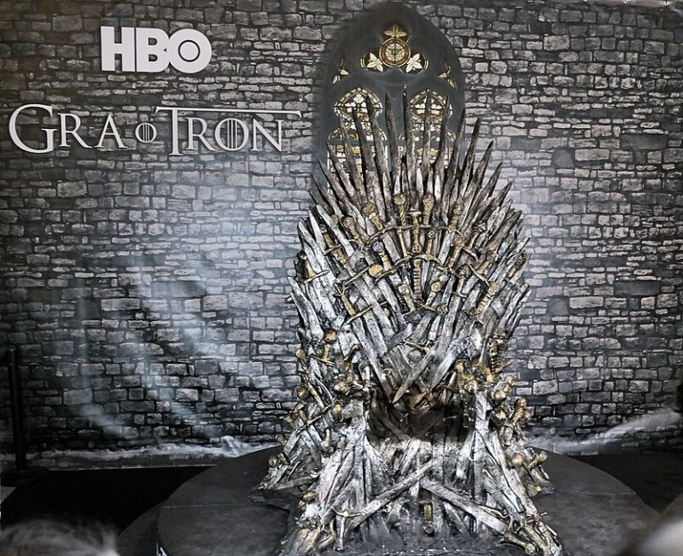 “Game of Thrones” কীভাবে এটি এক দশক শাসন করল, তারপর হারিয়ে ফেলল নিজের পথ : সারা হিউজেস, ব্রিটিশ লেখিকা ও সাংবাদিক
