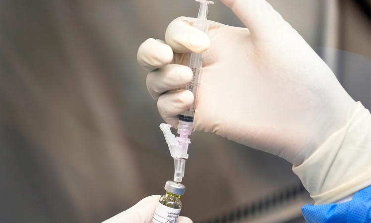 ২০২৭ সাল থেকে বিশ্বজুড়ে পাওয়া যাবে HIV প্রতিরোধী সাশ্রয়ী ইনজেকশন