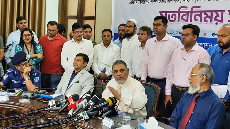 সিইসির প্রত্যাশা – গণতন্ত্রে উত্তরণের পথে বাধা সৃষ্টি করবে না এনসিপি